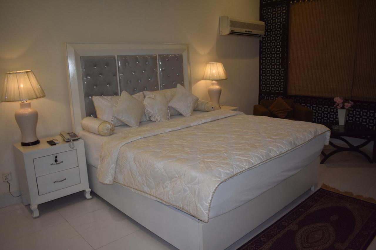 Hotel Royal Palace Rawalpindi Eksteriør billede