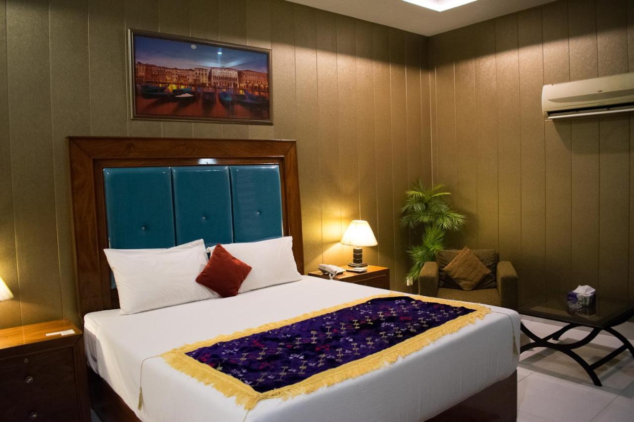 Hotel Royal Palace Rawalpindi Eksteriør billede